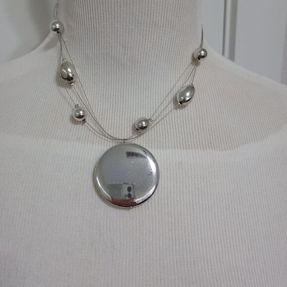 Silver necklace with large charm - Picture 1 of 2